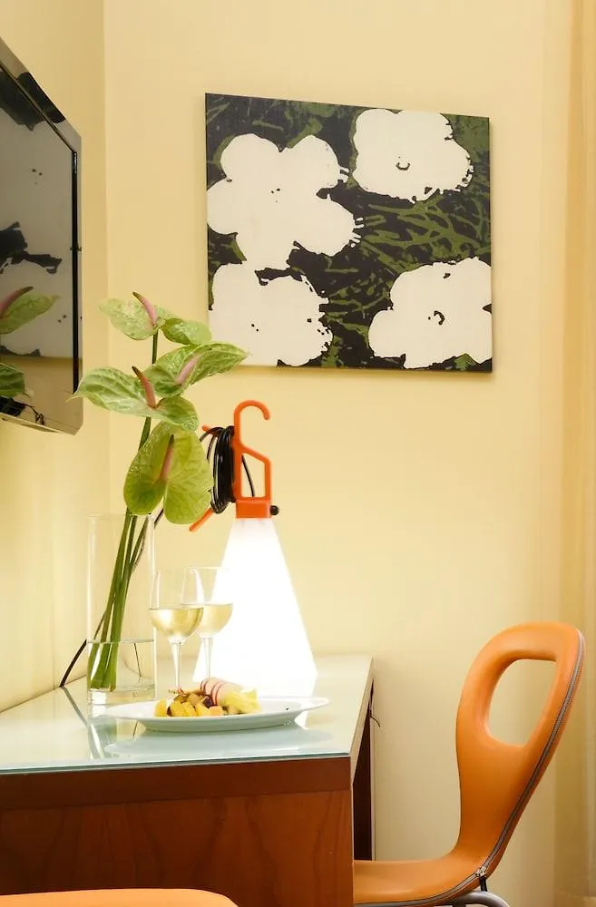 Una Hotels Mediterraneo Milano